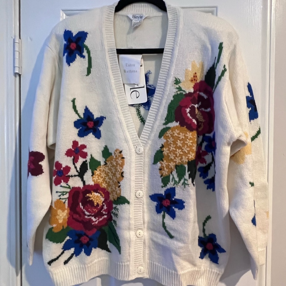 Perfect condition brand new with tags vintage Bleyle Cardigan